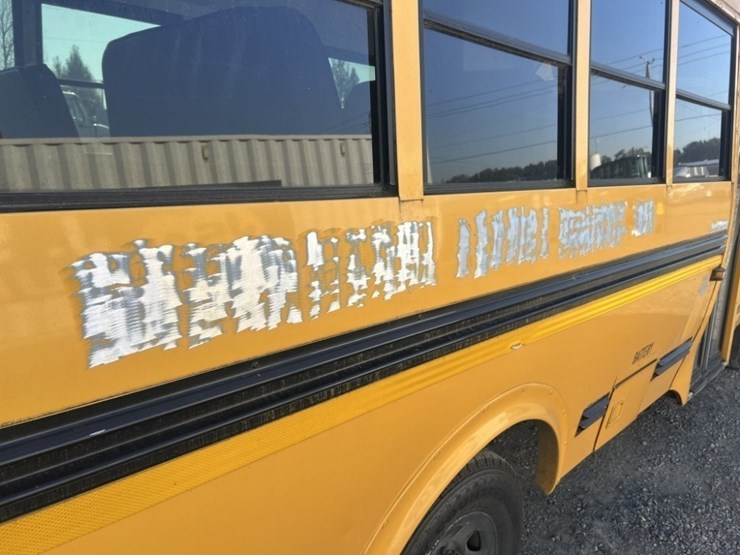 2007-chevrolet-express-school-bus-image-19