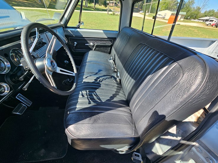 1972-chevrolet-c10-image-37