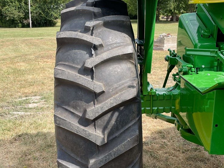 john-deere-4020-image-38