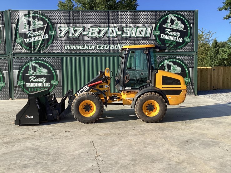 2019-jcb-409-image-1