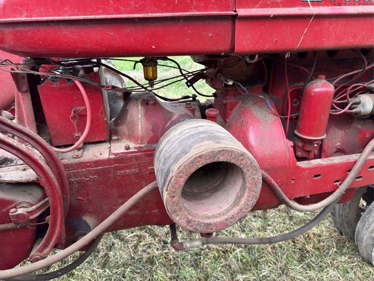 farmall-m-image-11