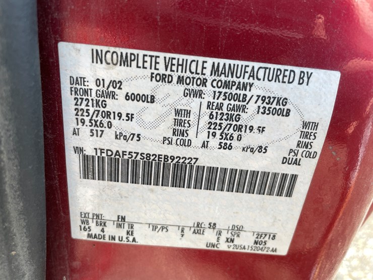 2002-ford-f550-xl-image-12