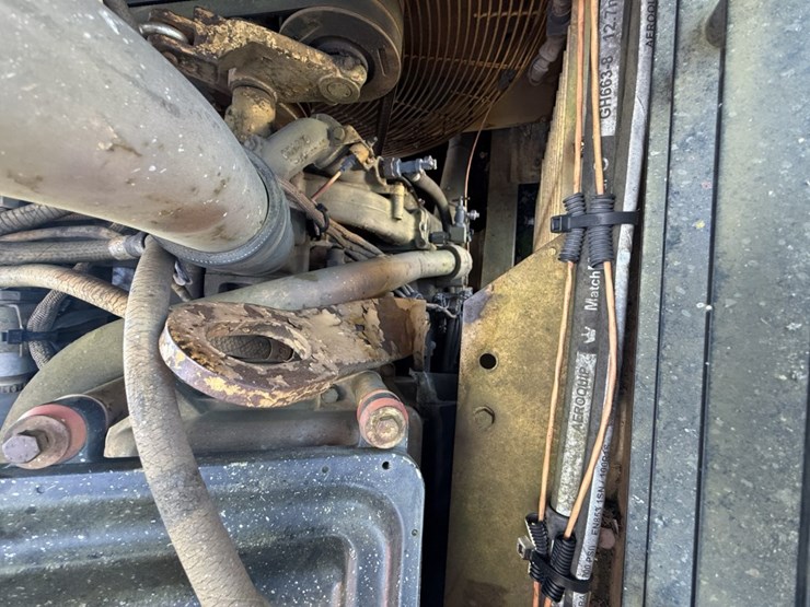 caterpillar-836-image-92