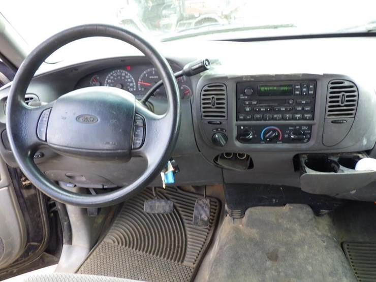 2001-ford-expedition-image-9
