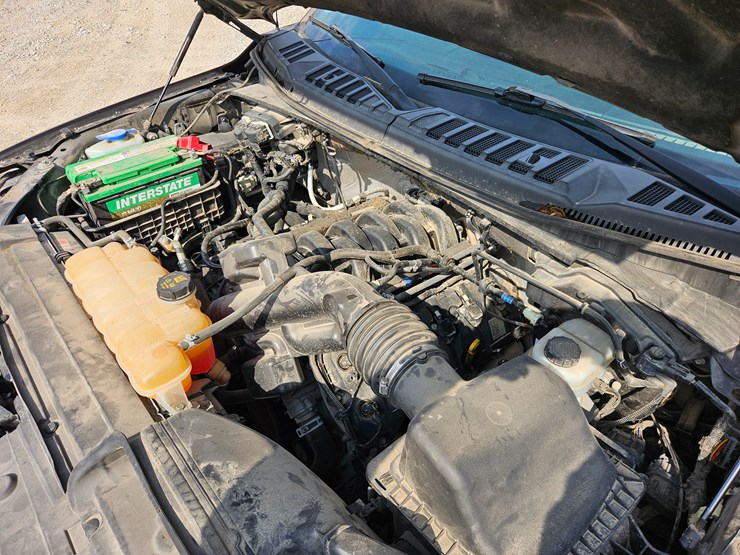 2016-ford-f150-image-25