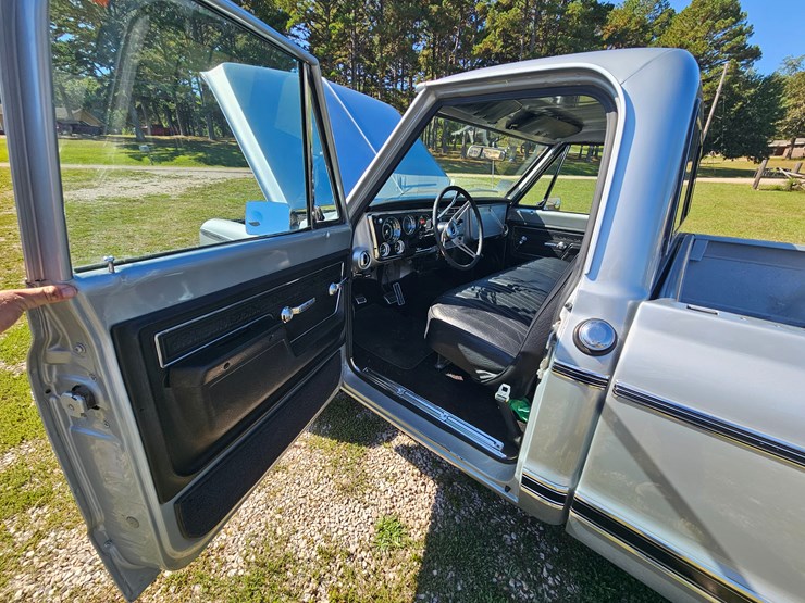 1972-chevrolet-c10-image-34