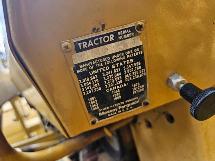 #2008-•-massey-ferguson-loader-tractor-image-45