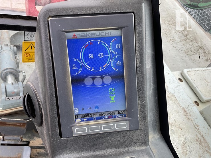 2019-takeuchi-tb2150-image-23