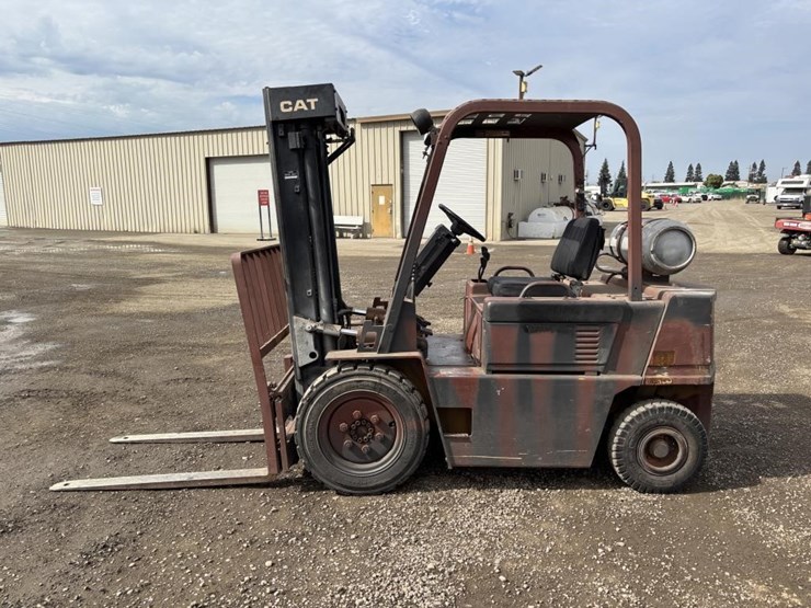 caterpillar-v50d-image-5