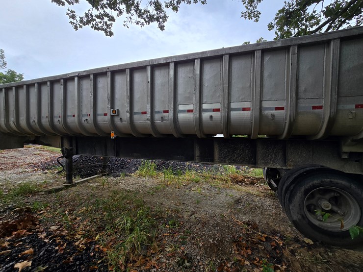 1970-fruehauf-end-dump-trailer-image-11
