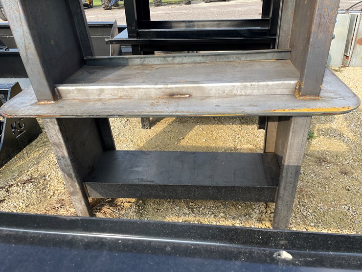 #3002-•-metal-welding-table-image-4
