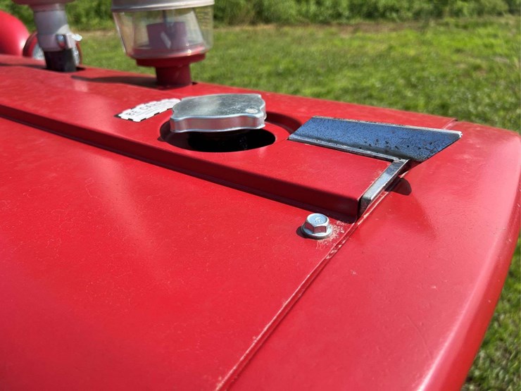farmall-340-image-22