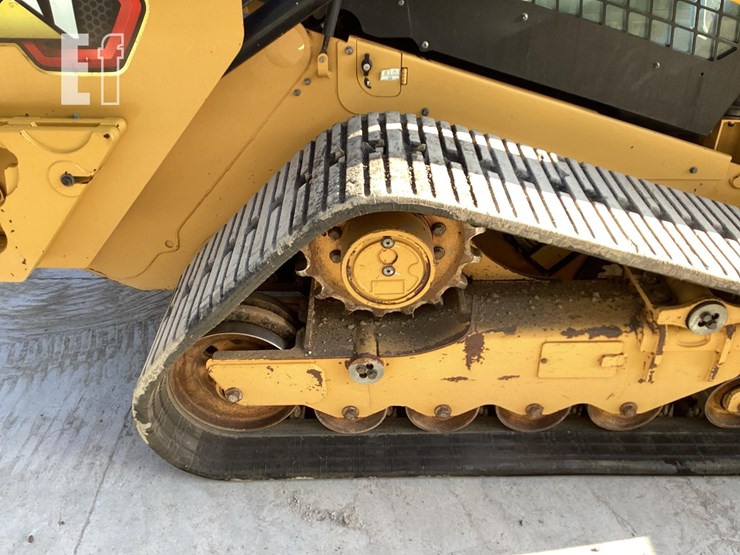 2021-caterpillar-289d3-image-13
