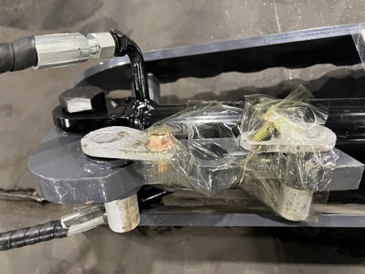 2025-tpm-hydraulic-thumb-image-5