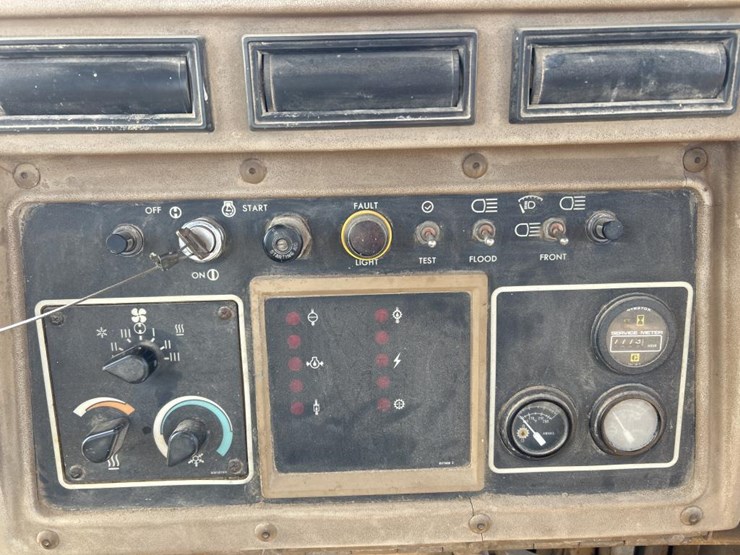 caterpillar-d4h-image-50
