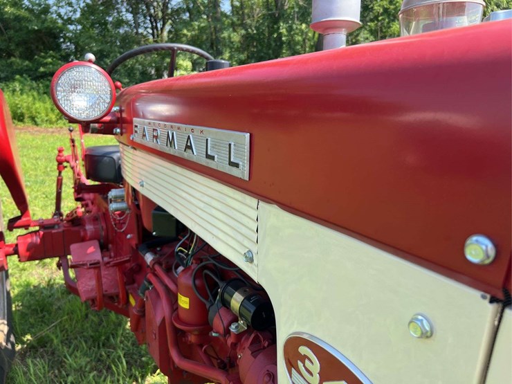farmall-340-image-8