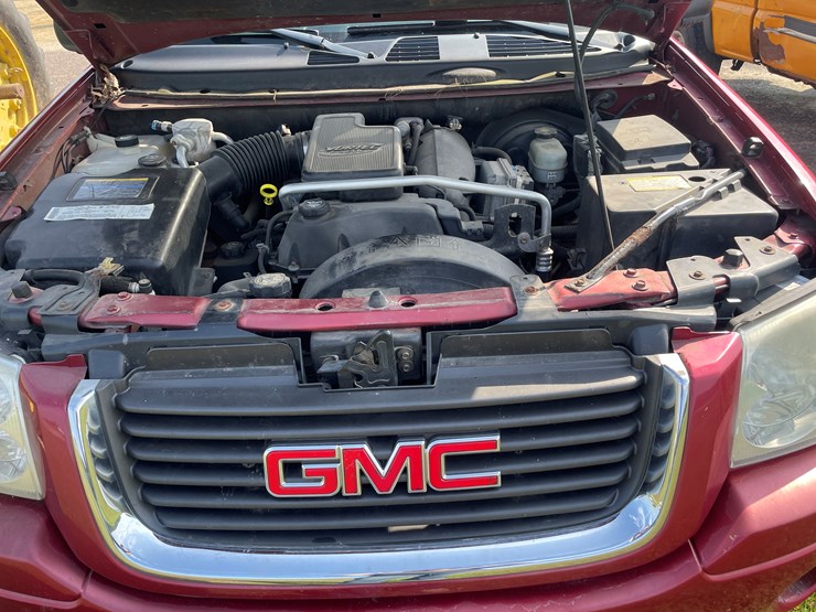 2004-gmc-envoy-image-41