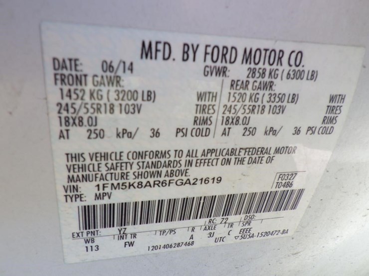 2015-ford-explorer-image-16