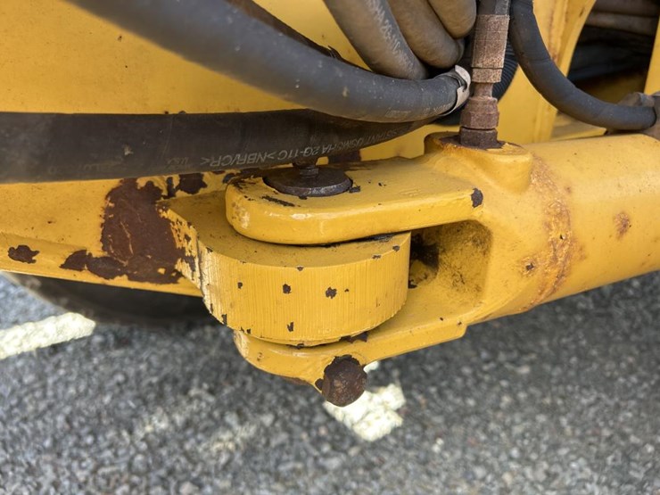 2001-deere-772ch-image-72