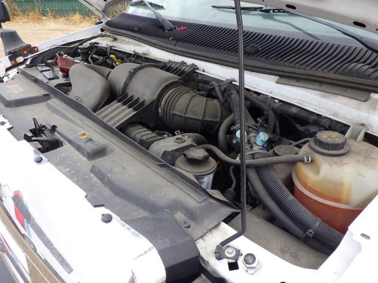 2017-ford-450-image-9