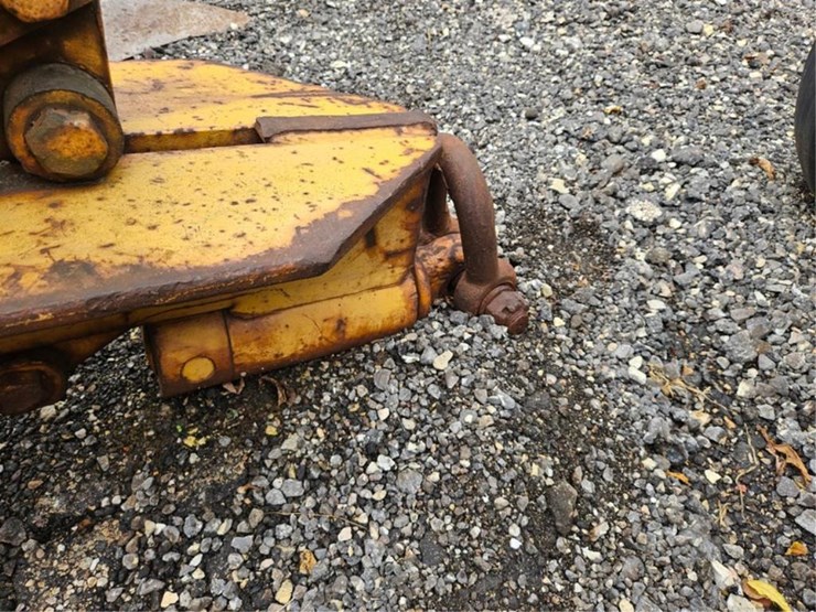 #2061-•-caterpillar-mr1628-pull-type-stump-disk-image-22
