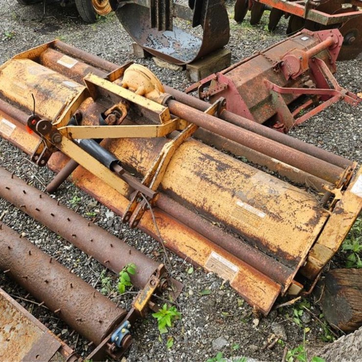 #2079 • Hevco 91" 3pt Flail Mower