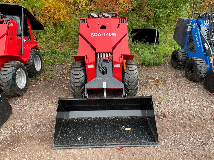 #8166-•-agt-wheel-loader-image-2