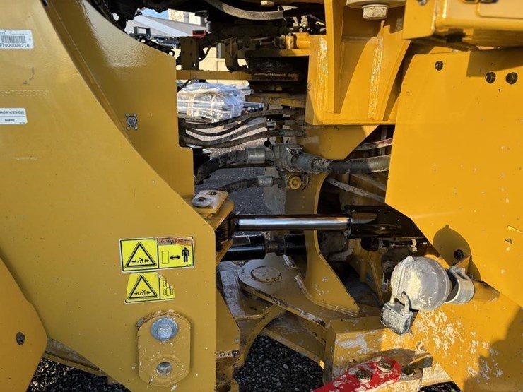 2017-caterpillar-950m-image-24