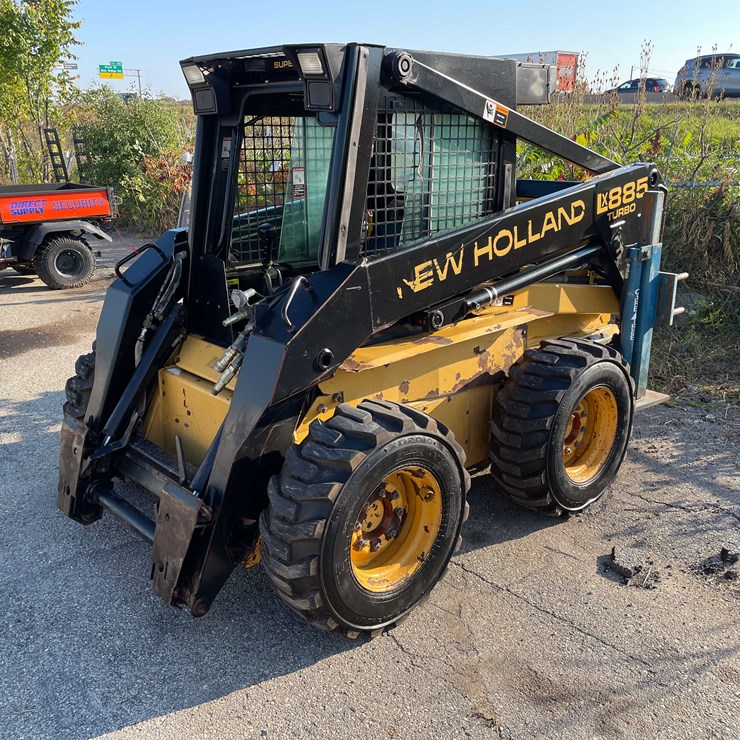 1980 NEW HOLLAND LX885