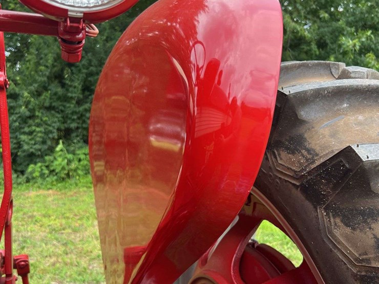 farmall-560-diesel-image-65
