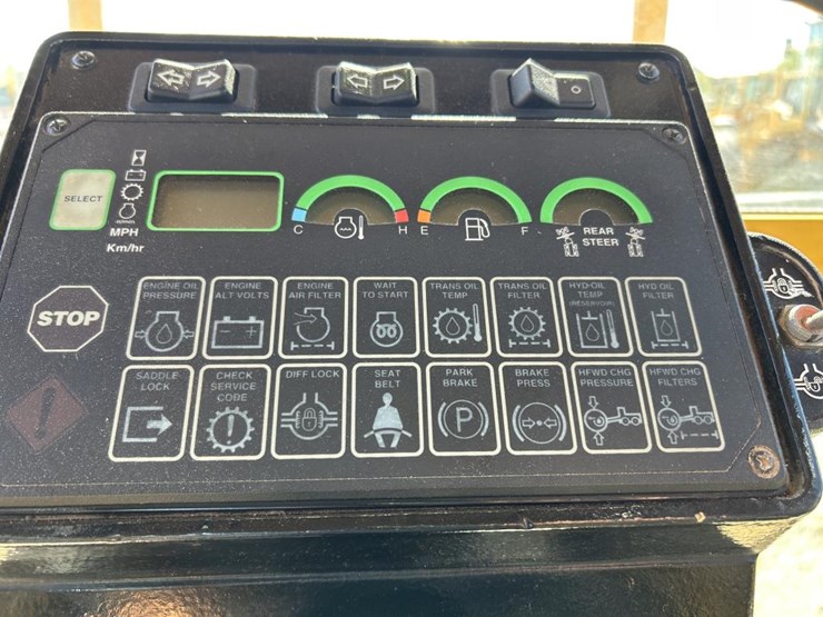 2001-deere-772ch-image-115