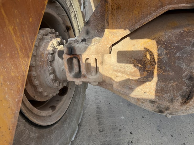 komatsu-wa600-image-53