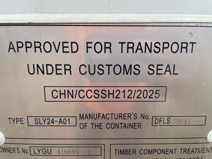 #8107-•-unused-40'-high-cube-multi-door-container-image-17