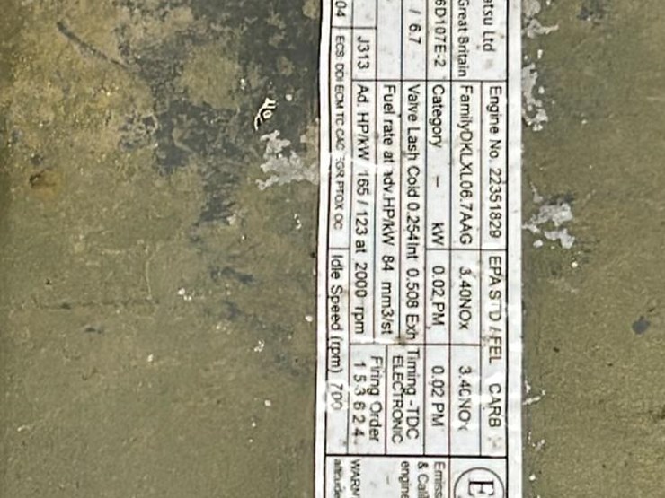 2021-komatsu-pc228-image-32