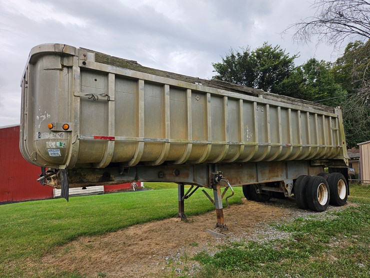 1977-fruehauf-28'-end-dump-image-3