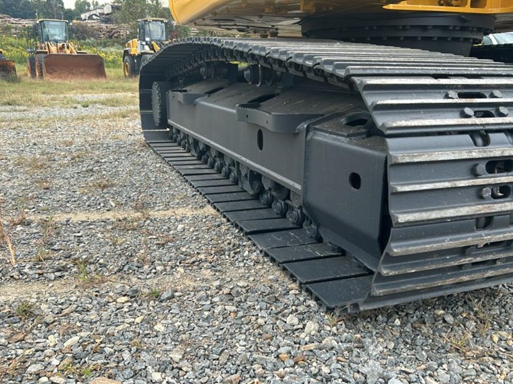 2021-komatsu-pc228-image-13