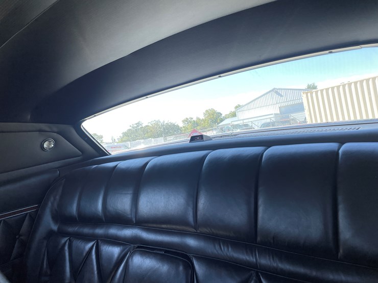 #1022-•-1969-lincoln-continental-mark-iii-image-36