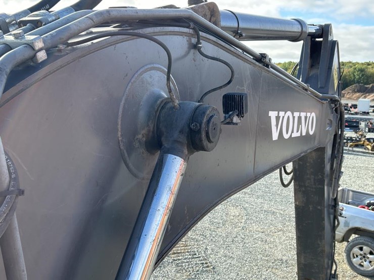 2020-volvo-ecr355e-image-40