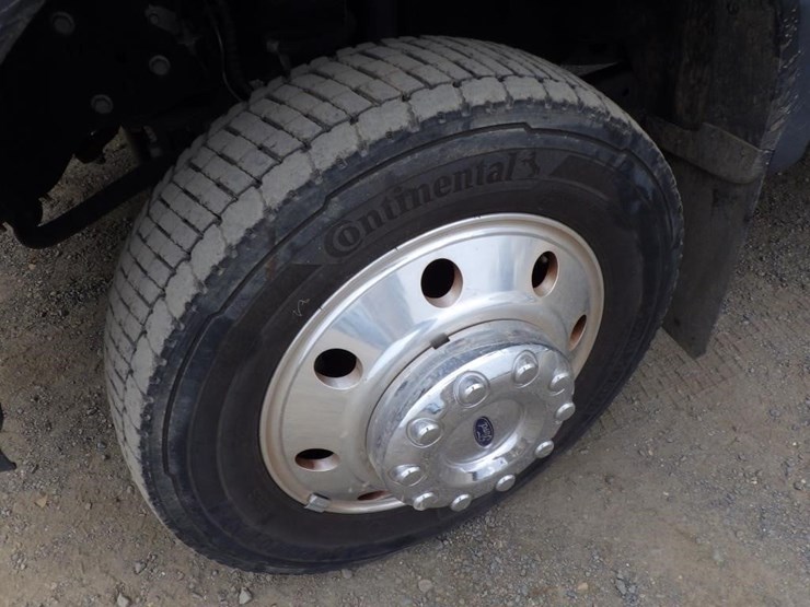 2019-ford-f450-image-16