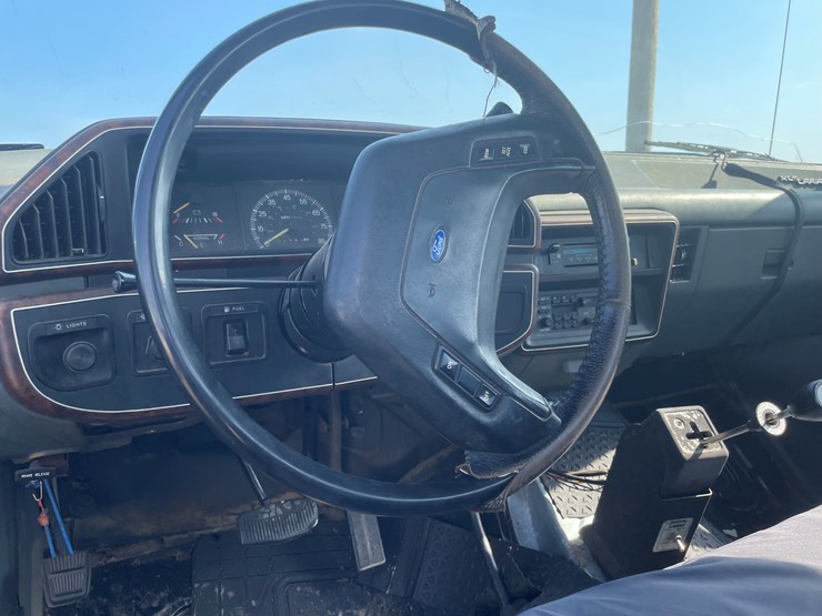 ford-f150-xlt-image-24