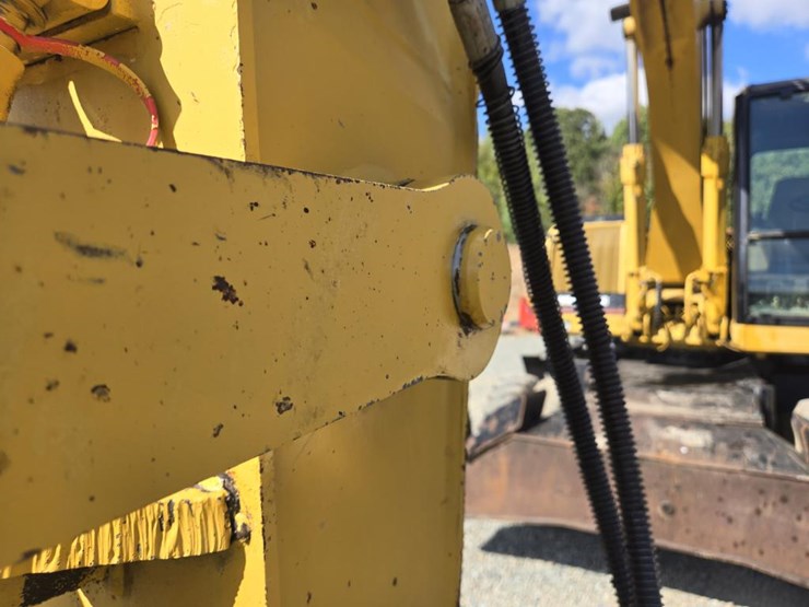 2006-caterpillar-m318-image-14