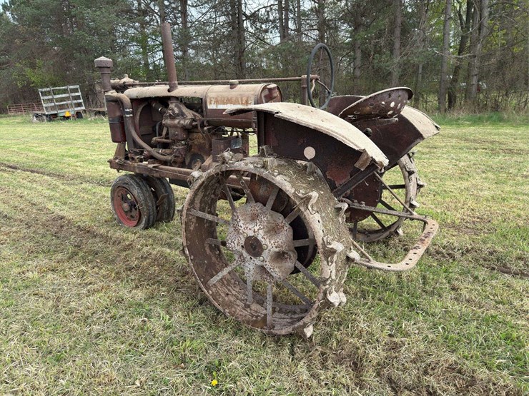 farmall-f-20-image-4