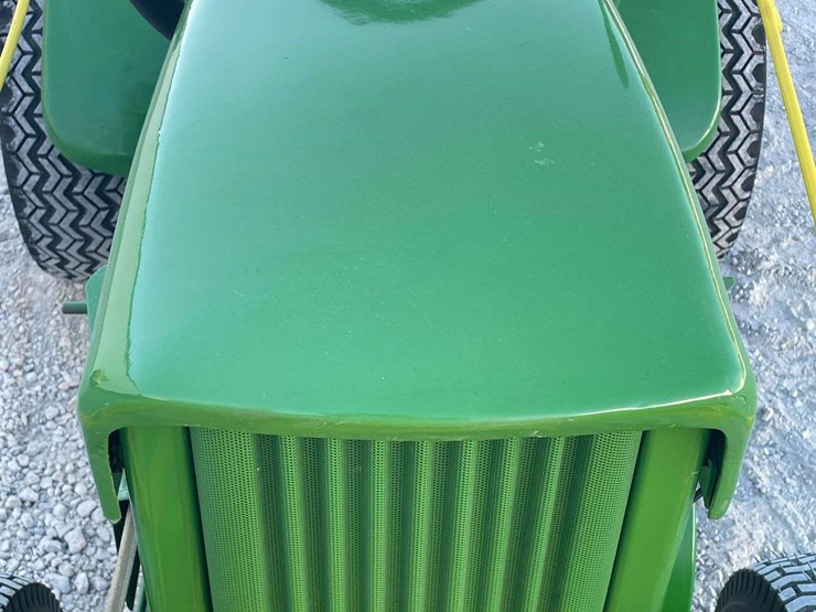john-deere-112-image-15