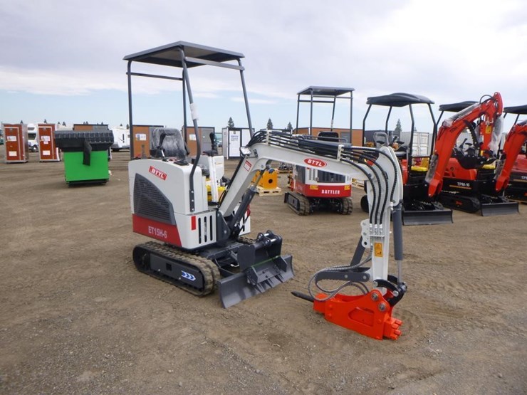 bttl-et15h-6-hydraulic-excavator-image-2