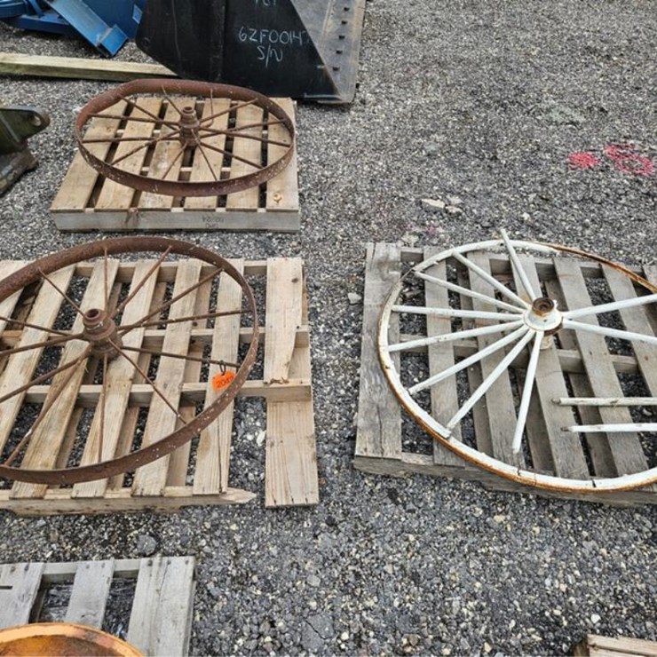 #2042 • 2 - 40" Steel Wheels