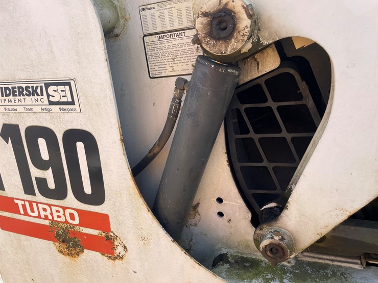 bobcat-t190-image-27