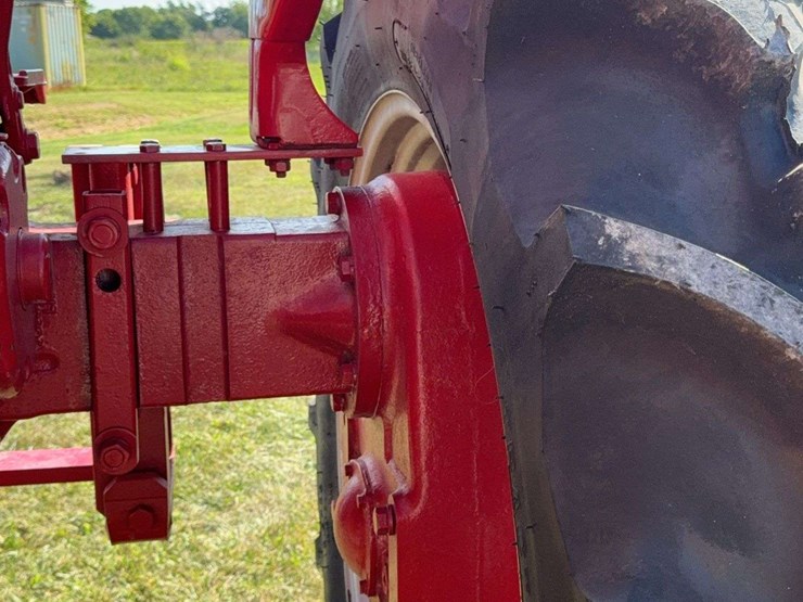 farmall-350-diesel-high-crop-image-18