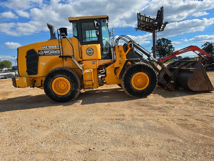 2019-hyundai-hl955tm-image-29