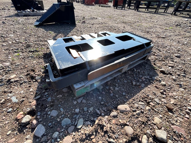 #8222-•-new-kc-45"-skid-steer-fork-frame-image-7