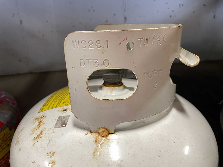 #5524-•-mini-propane-tank-(cw)-image-5